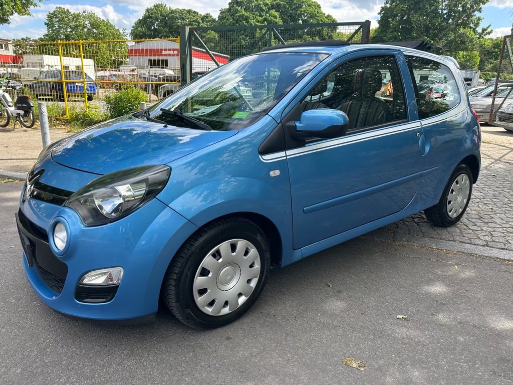 WhatsApp Image 2025-08-21 at 16.33.16